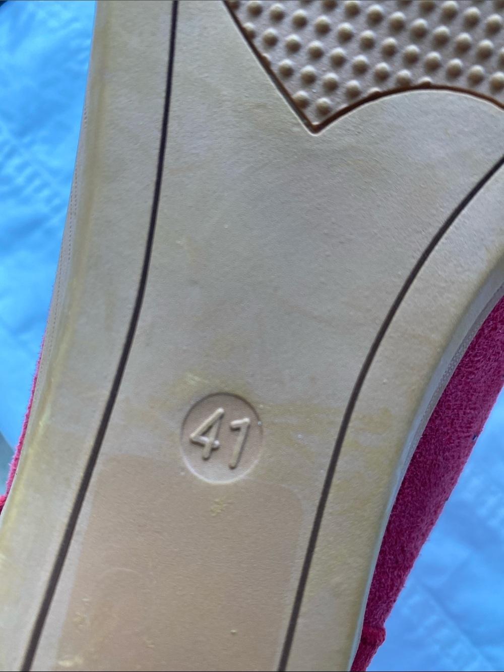 Love Red Suede Ballet Flats with Butterfly Rhinestone -10 - Picture 3 of 8